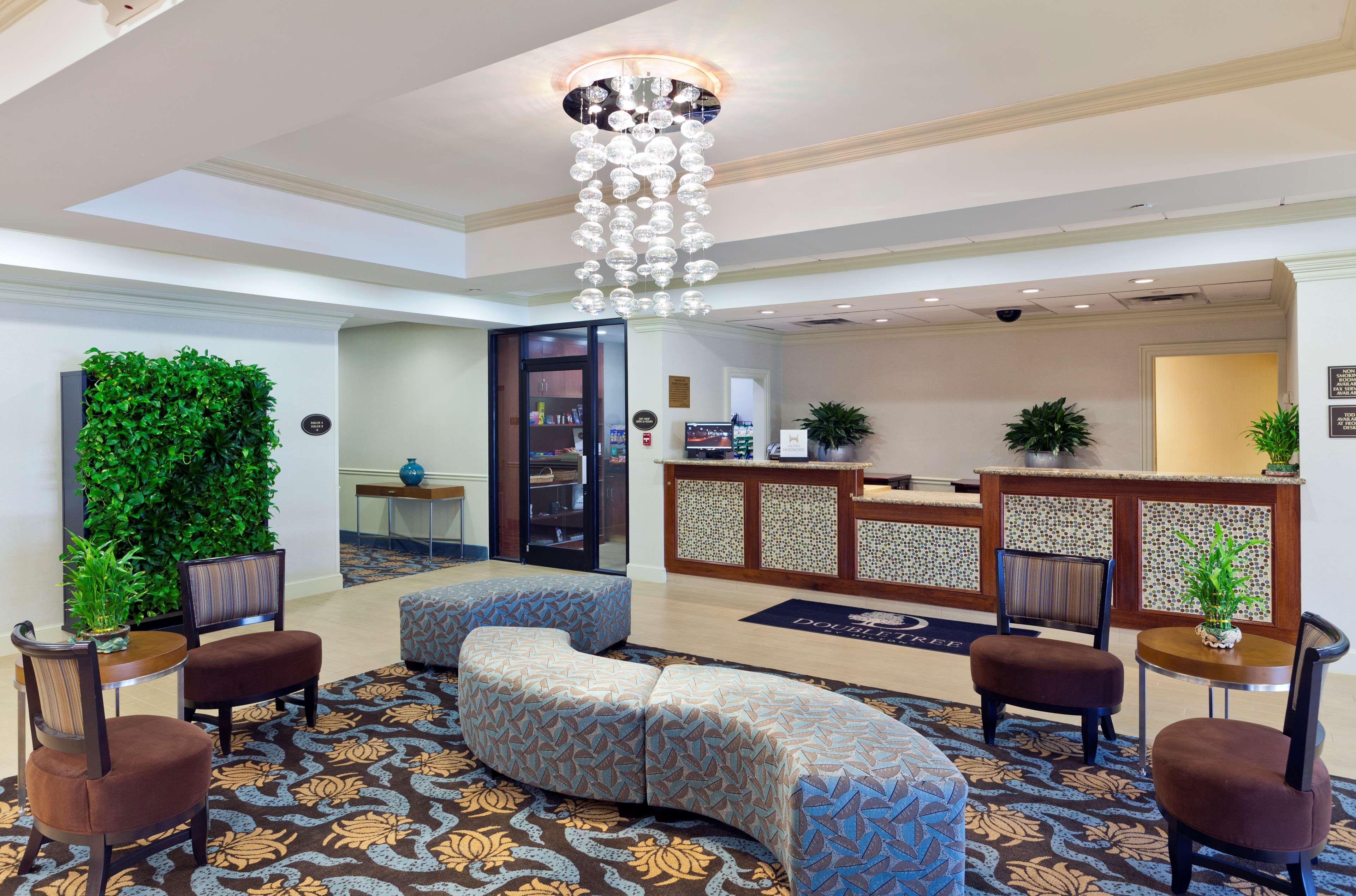 Doubletree By Hilton Mahwah Hotel Buitenkant foto