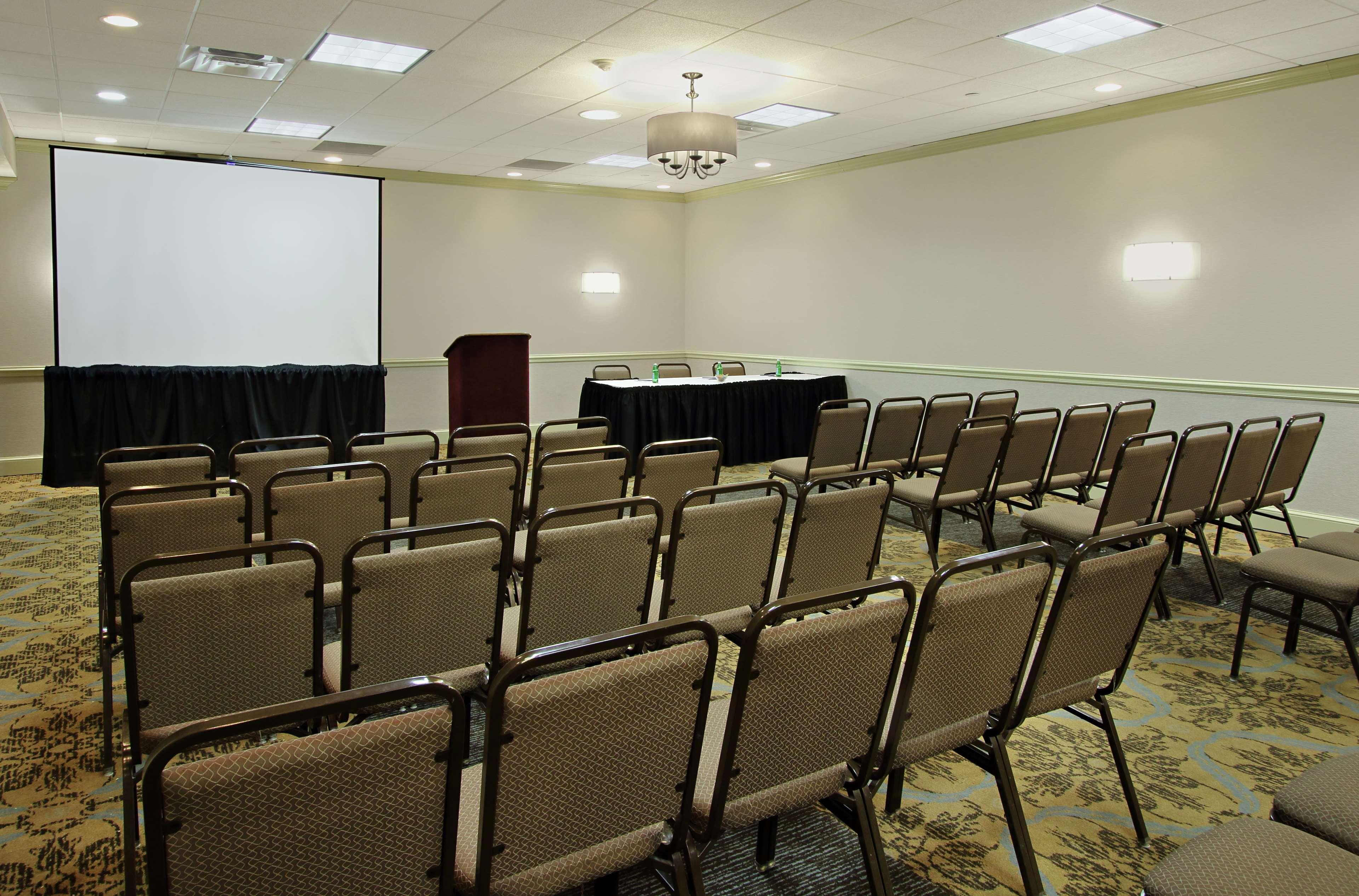 Doubletree By Hilton Mahwah Hotel Buitenkant foto
