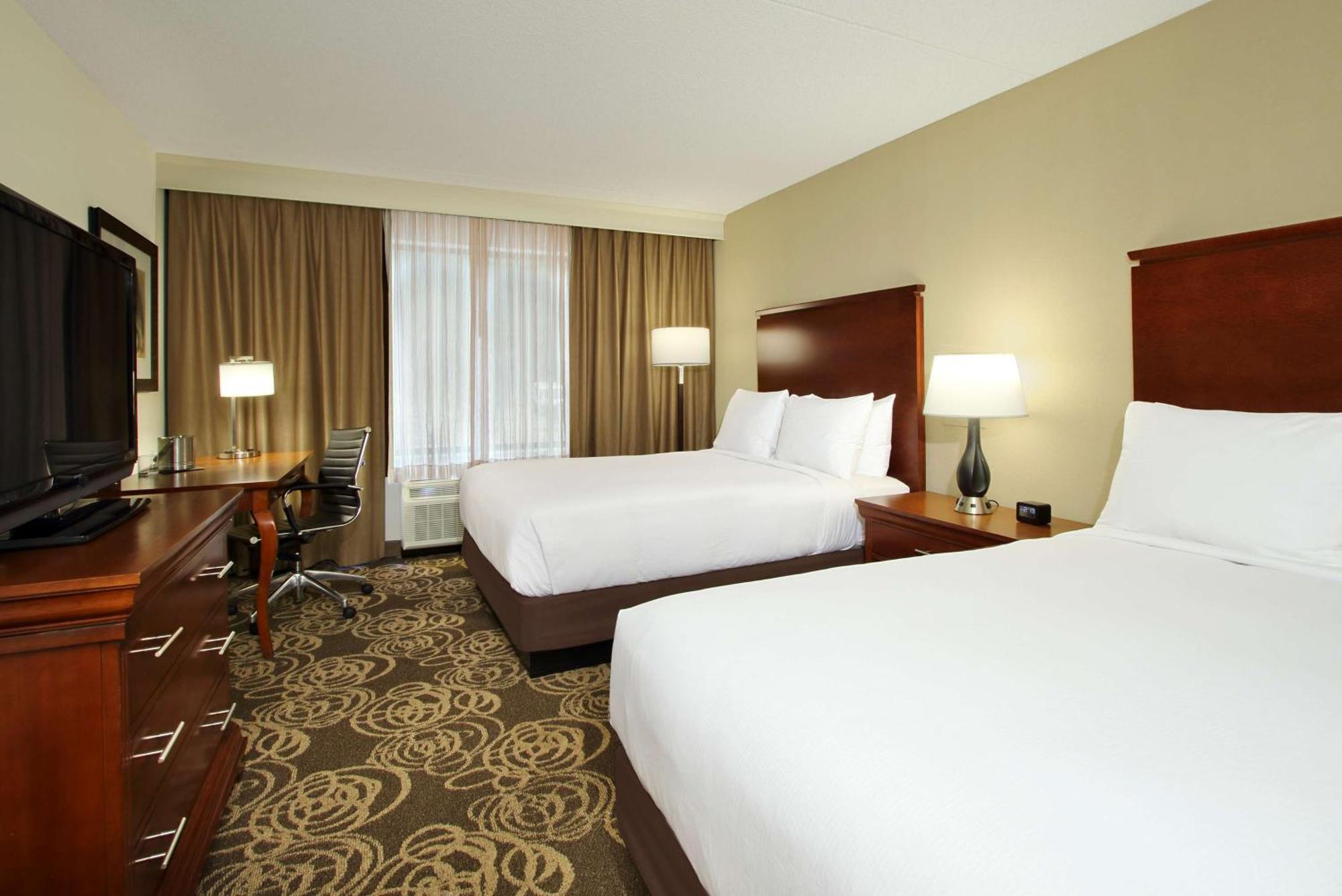 Doubletree By Hilton Mahwah Hotel Buitenkant foto
