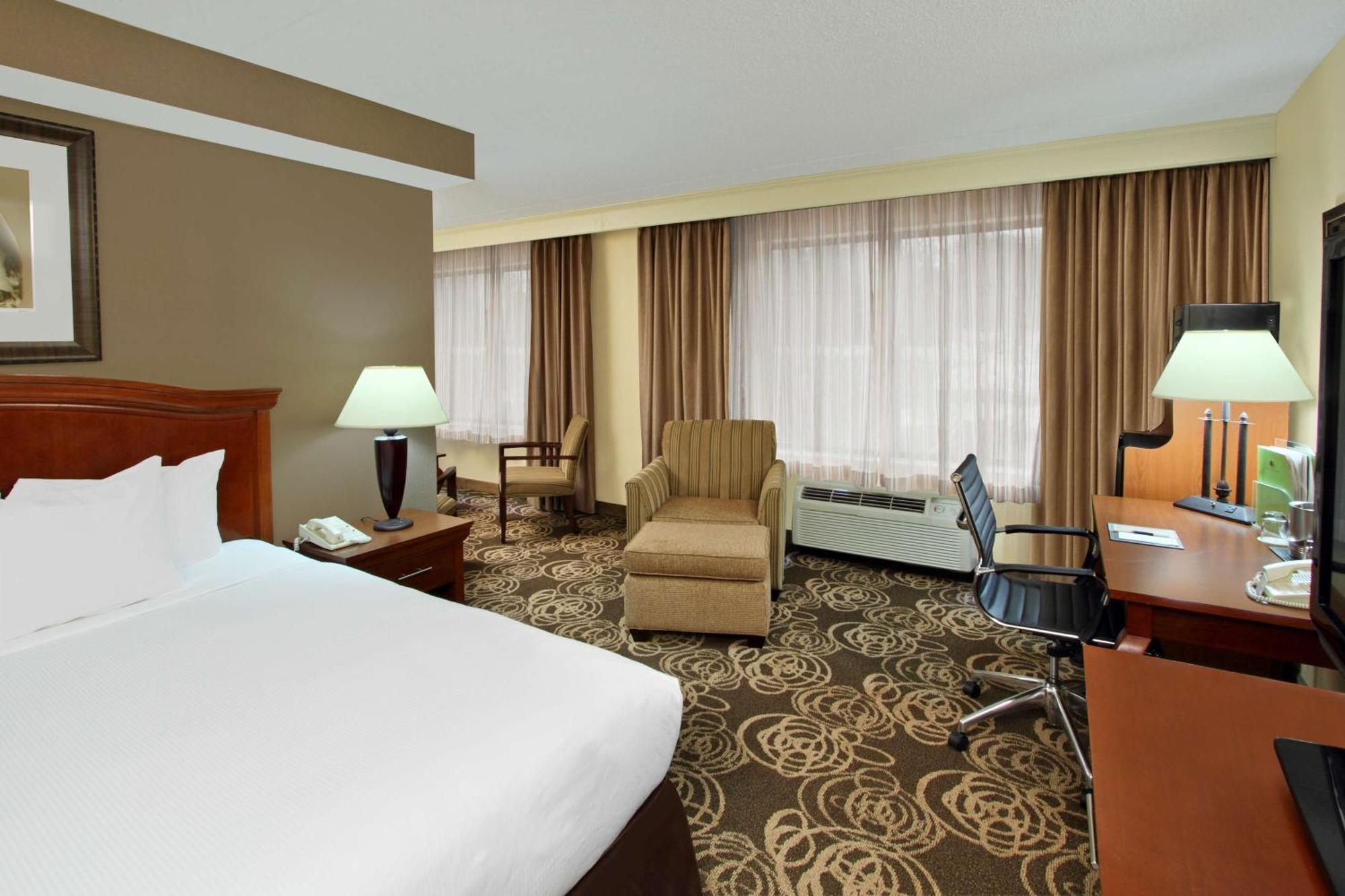 Doubletree By Hilton Mahwah Hotel Buitenkant foto