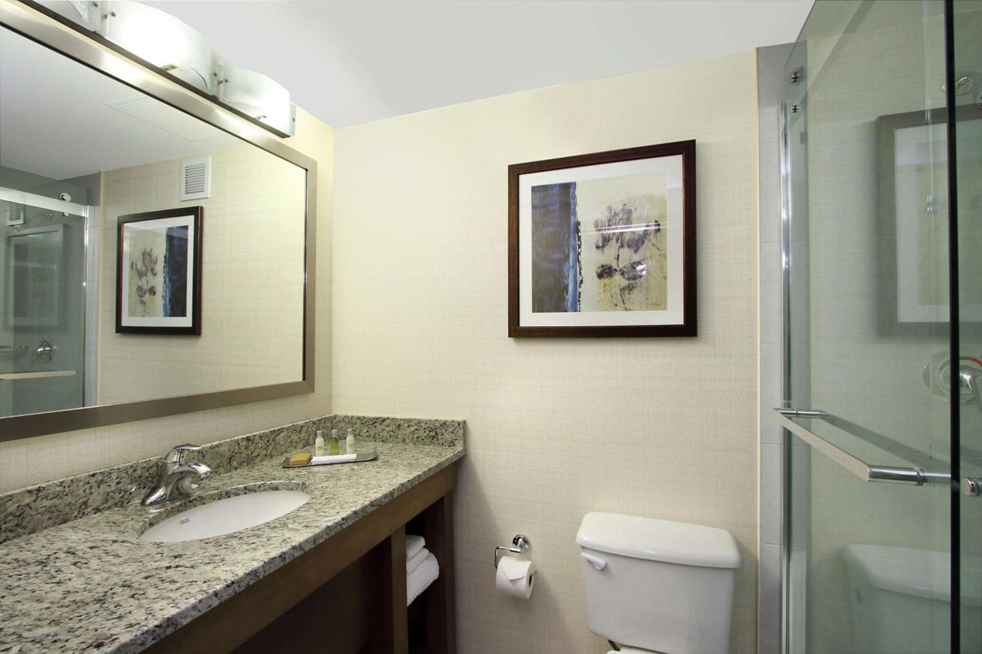 Doubletree By Hilton Mahwah Hotel Buitenkant foto