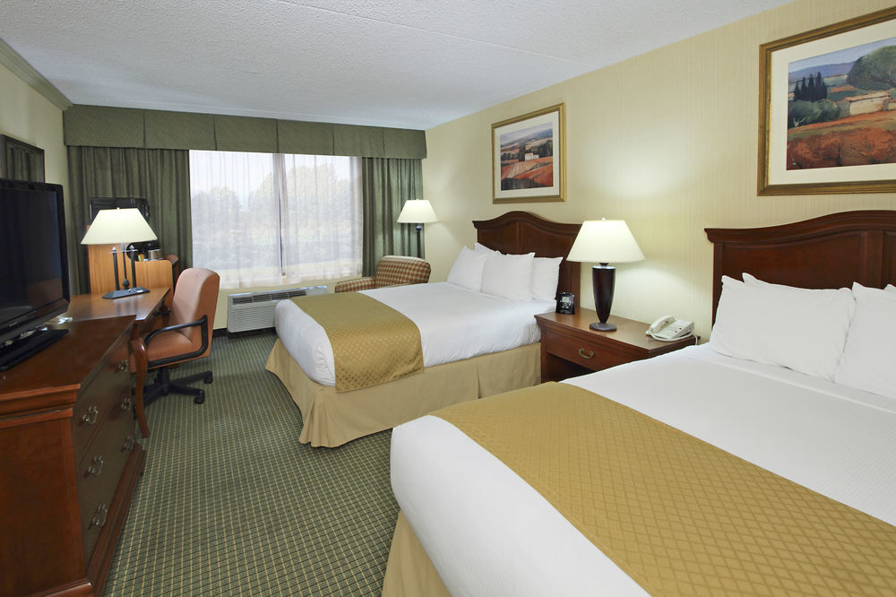 Doubletree By Hilton Mahwah Hotel Buitenkant foto